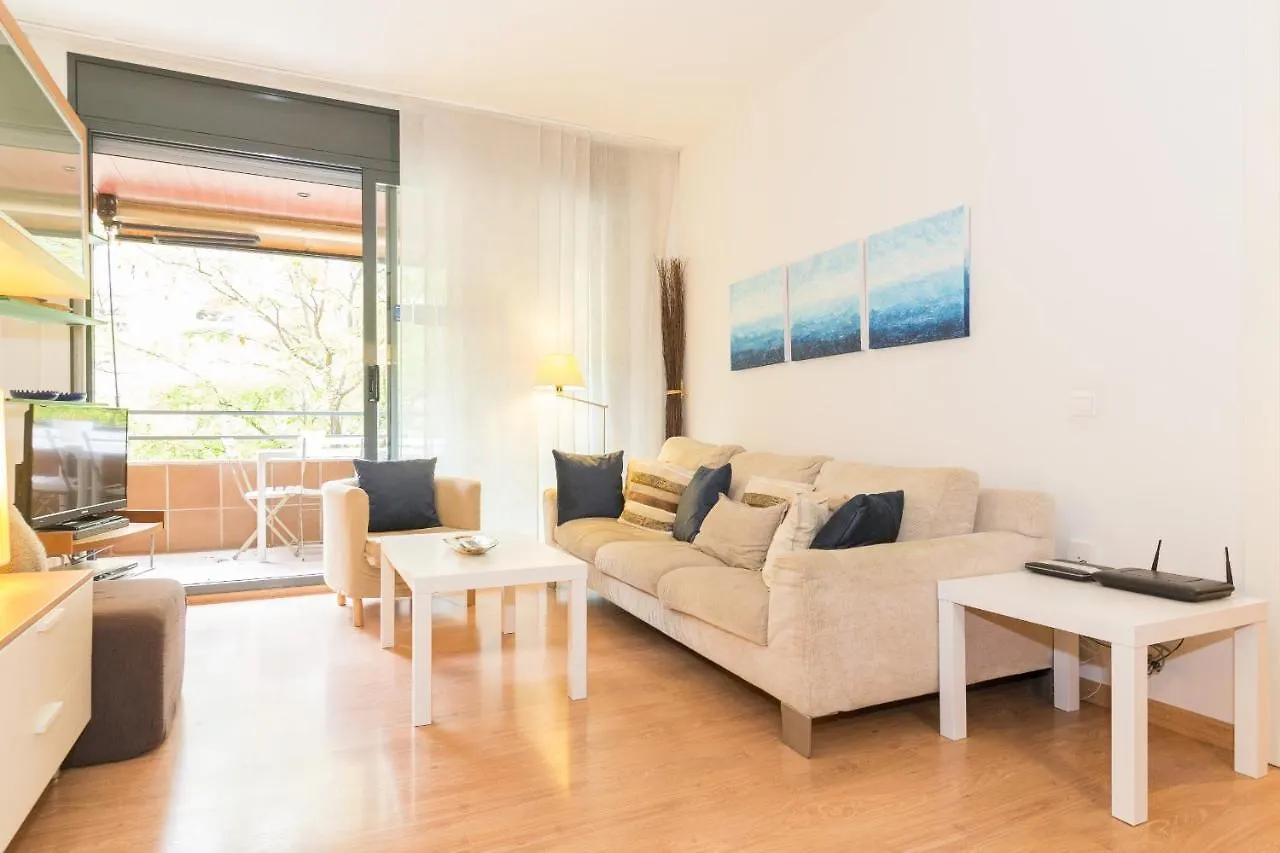 11Jog1036 - Huge & Bright Apartment Train Station Barcelona 0*,  Spain