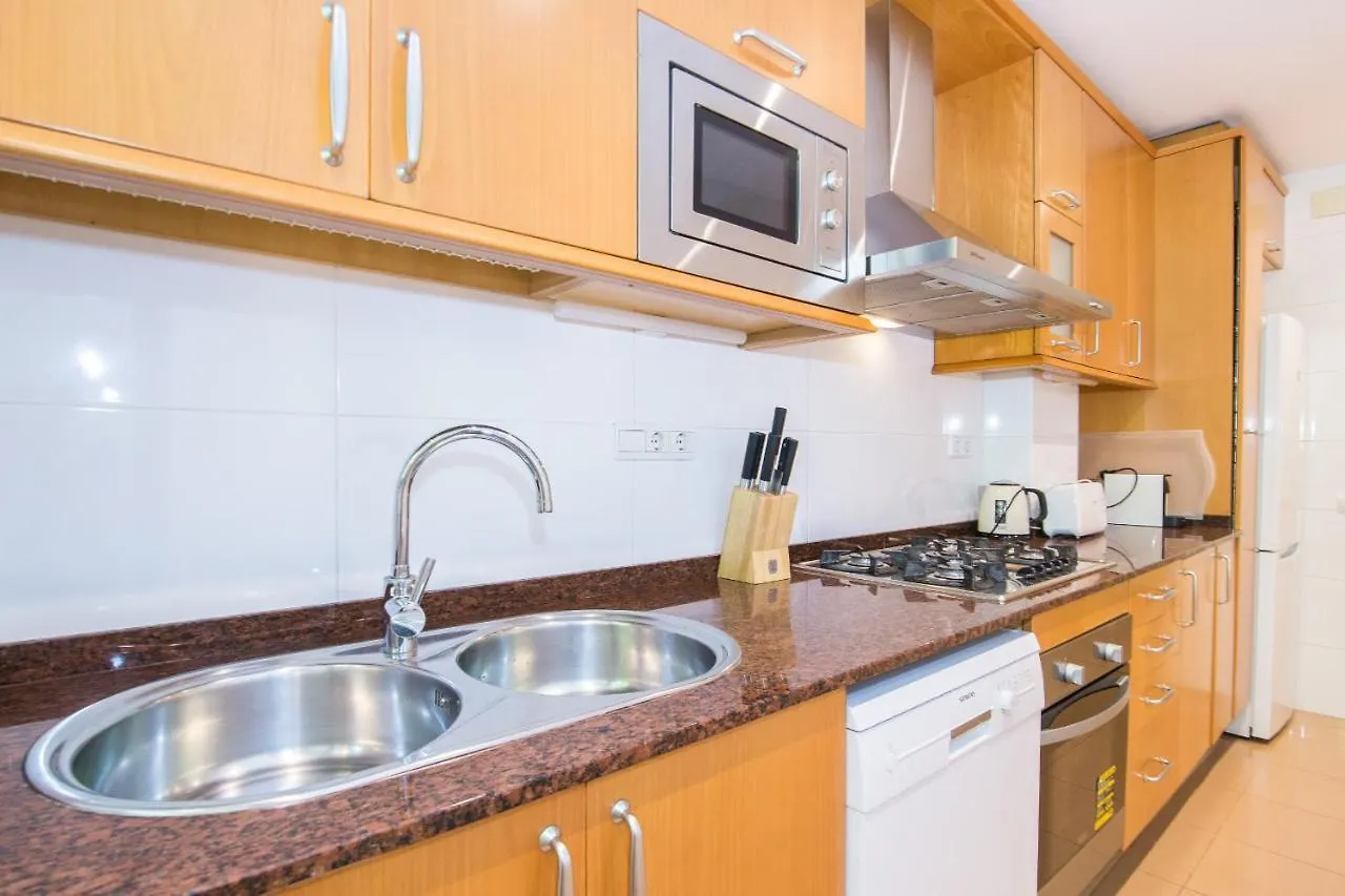 11Jog1036 - Huge & Bright Apartment Train Station Barcelona Spain